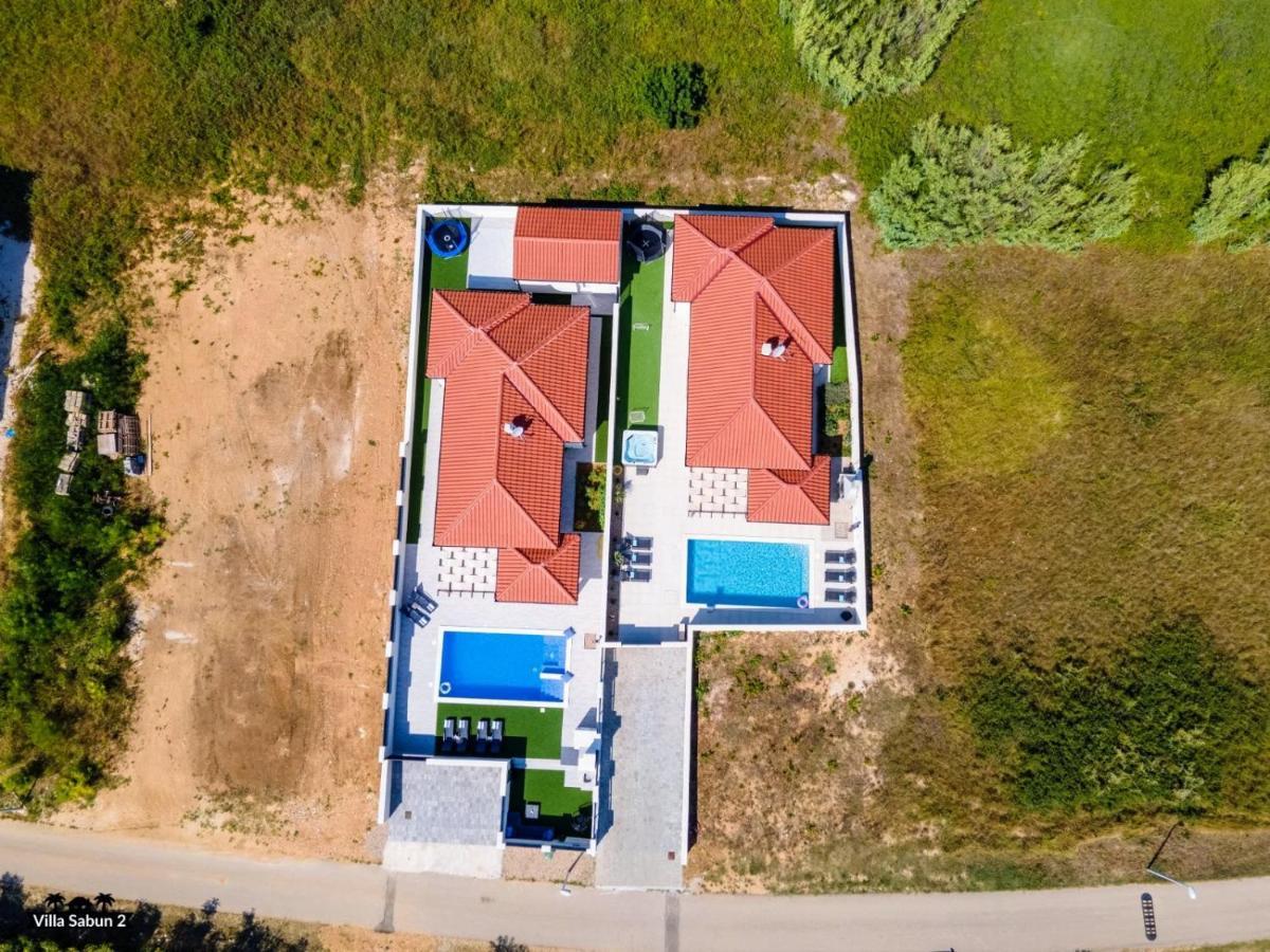 Villas Sabun - Modern House With Heated Pool Privlaka  Buitenkant foto
