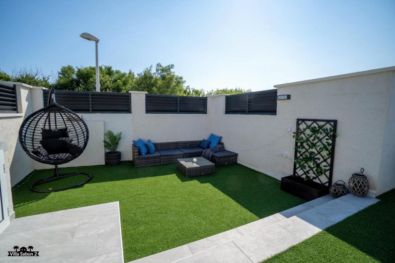 Villas Sabun - Modern House With Heated Pool Privlaka  Buitenkant foto