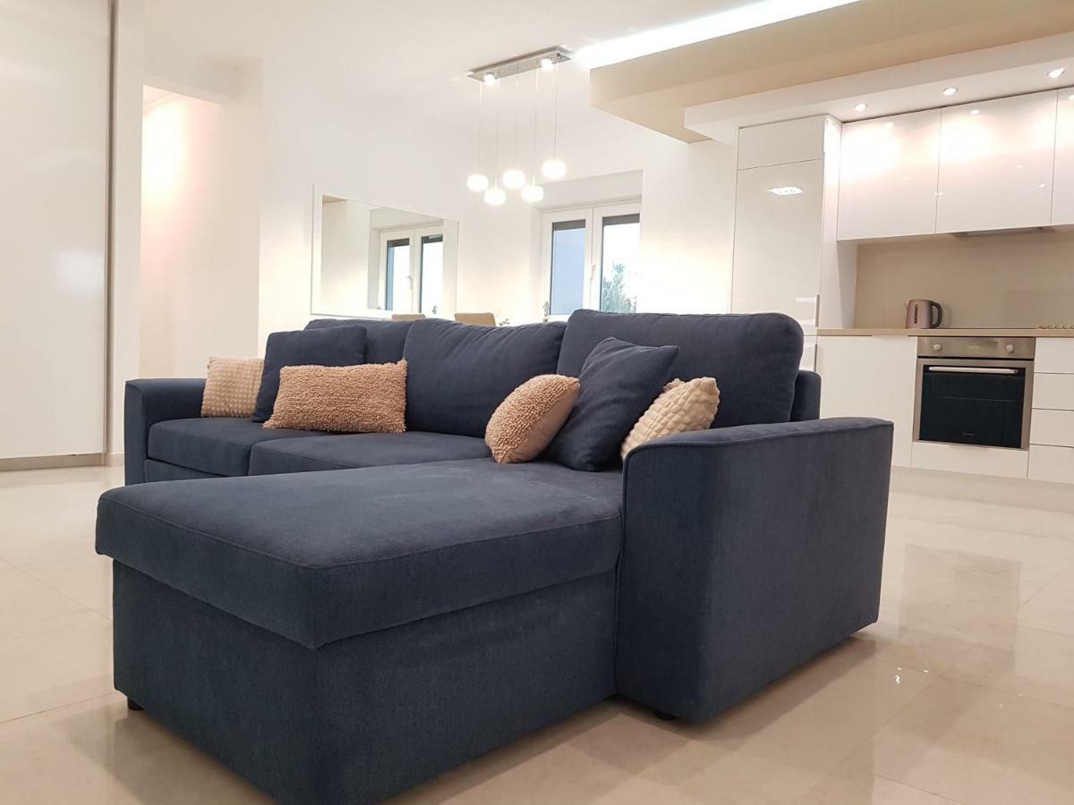 Villas Sabun - Modern House With Heated Pool Privlaka  Buitenkant foto